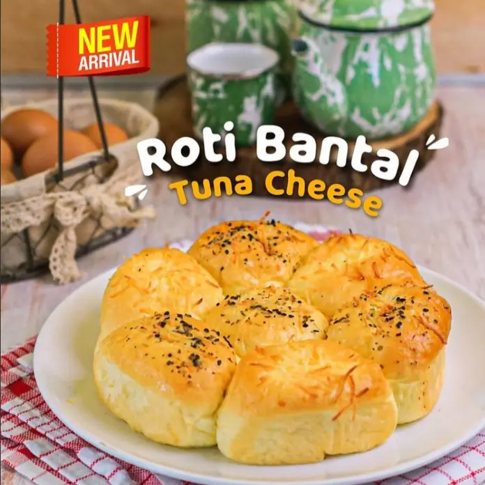 Roti Bantal Tuna Cheese